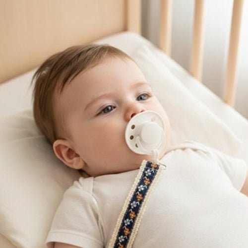 Attache tétine | Accessoire Pratique - Mon P'tit Nid Bébé