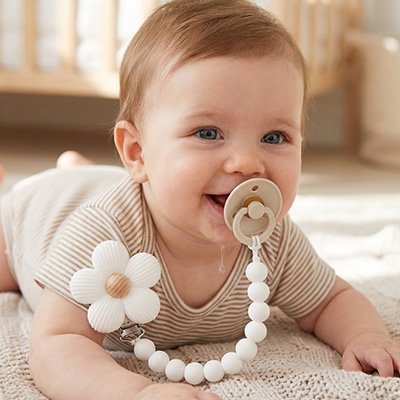 Attache tetine personnalisable bebe sourit
