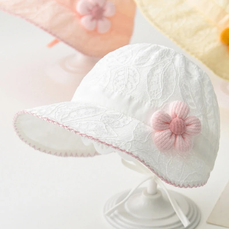 Chapeau bebe anti UV reglable couleur blanche