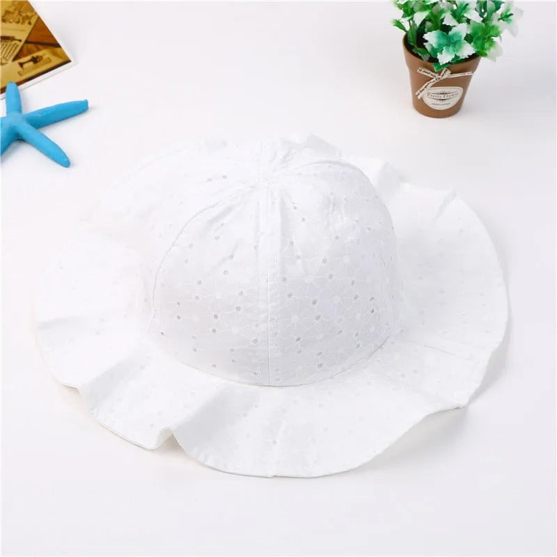 Chapeau bebe fleuri large bord blanc