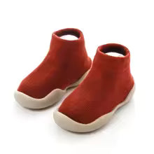 chaussure bebe rouge et semelles blanches