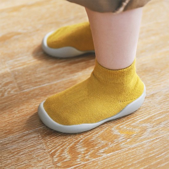 Chaussures bebe premiers pas jaune