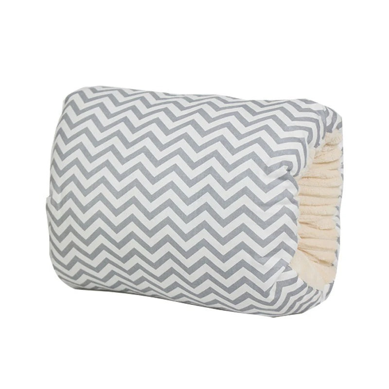 Coussin d'allaitement ergonomique confort zigzag