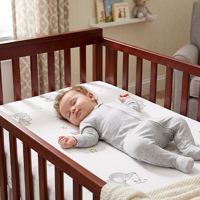 Drap housse lit bébé 
