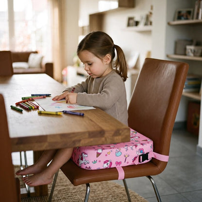 Rehausseur chaise confort bebe fait du coloriage
