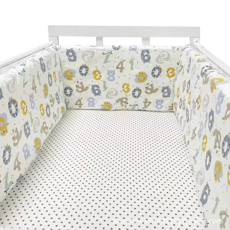 Tour de lit securisee et confortable premier modele
